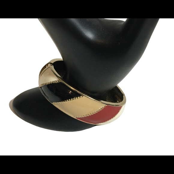 New York & Co. Necklace and bracelet combo set red black cream tan - Picture 6 of 8